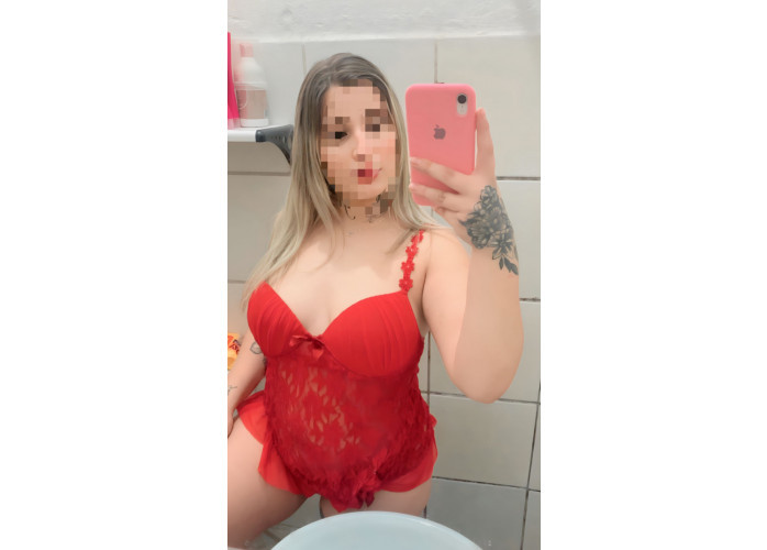 Gata com local 