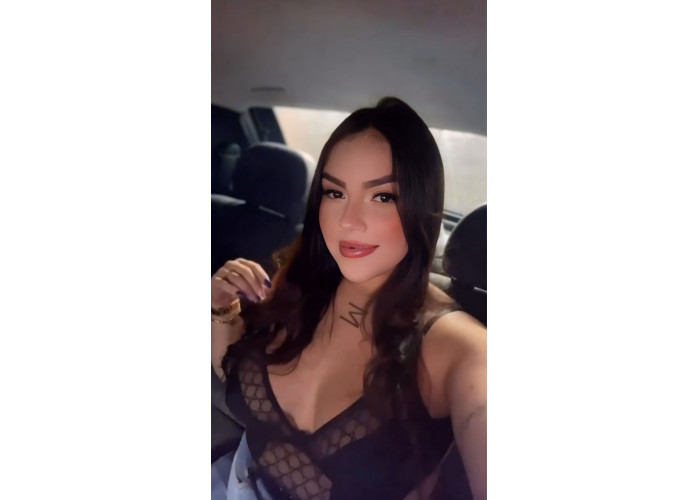 BRANQUINHA TATUADA COM LOCAL 