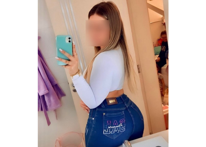 Fernanda Massagem profissional e peniana ($150)