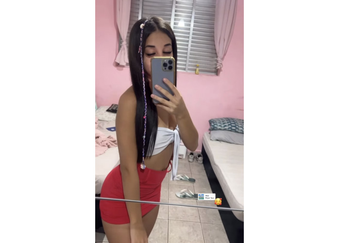 Ninfetinha estilo namoradinha só para clientes de bom gosto . 