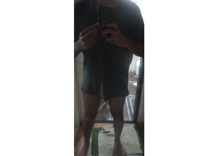 Homem Dotado Procurando Mulheres.