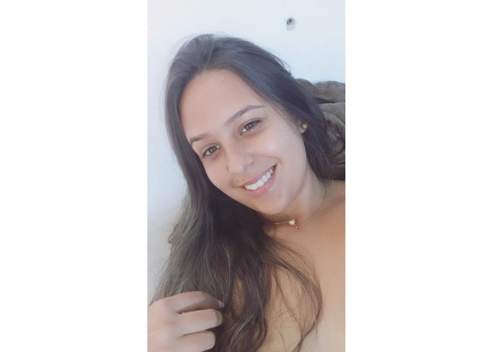 Ja estou on amores atendo na aparecidinha 