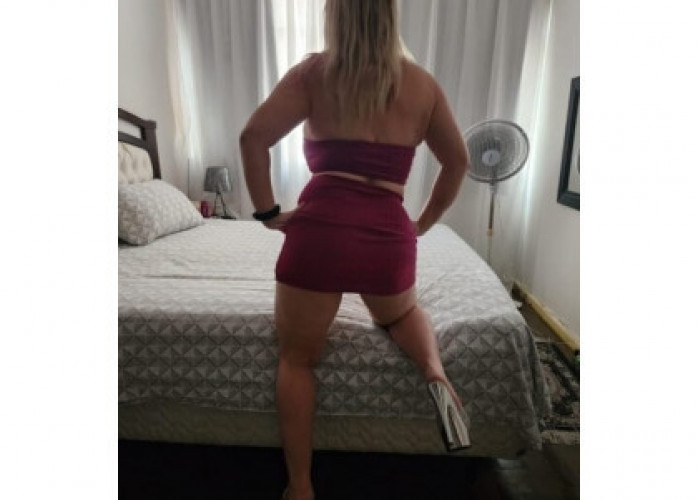 Antonela coroa completa novidade na cidade com local particular