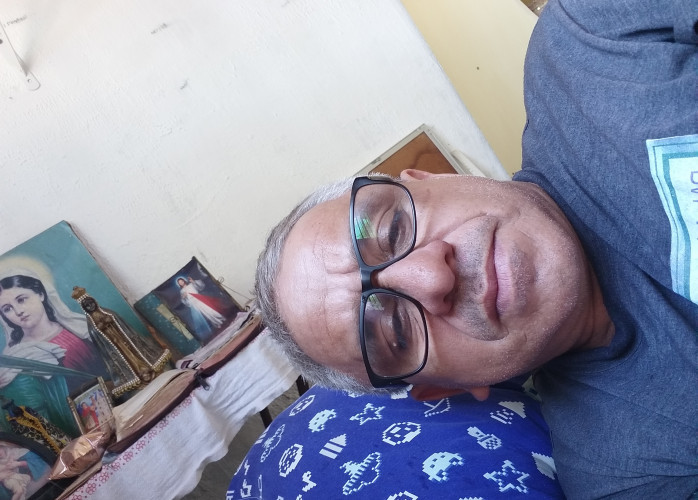 Adoro chupar buceta principalmente de mulheres casadas gosto muito de sentir goso de sexo de  de porra  de casadinha