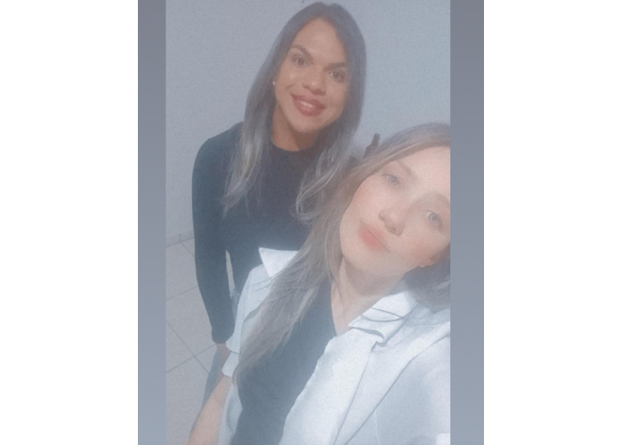 Duas irmãs,trans siliconada e massoterapeuta safada juntas somente hj em Sorocaba 