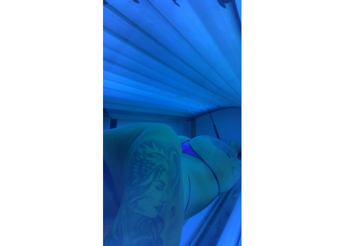 Morena bronzeada disponível hoje até 00:00!!🔥