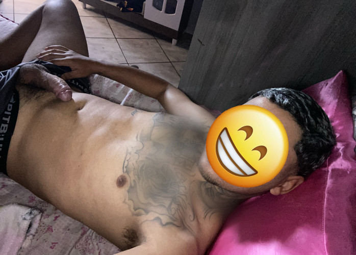 Novinho tatuado