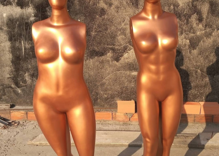 Pintura reforma de manequins Manequeens