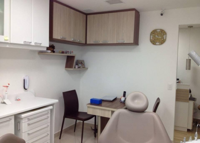 Consultório pronto para dentista – São Judas / Rua Fagundes Filho, 252