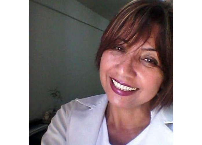 Massagista profissional terapêutica 49 anos 