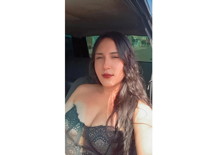 Novinha Faz Oral e Rapidinha no Carro vem Gozar 