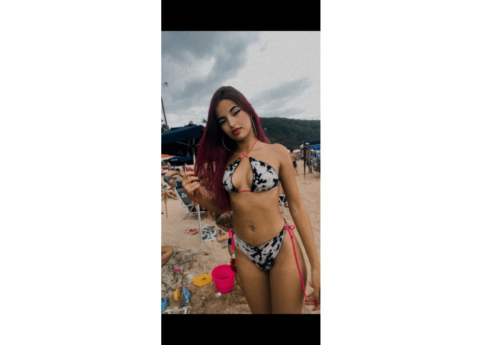 Sou uma gatinha bora me conhecer