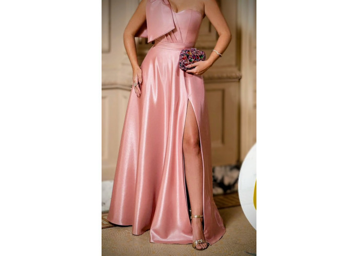 Mulher experiente massagista cheia de tesão com local particular massagem Mulher experiente massagista cheia de tesão com local particular massagem