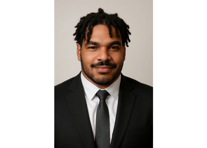 Homem experiente procura mulher curiosa, iniciante ou virgem..