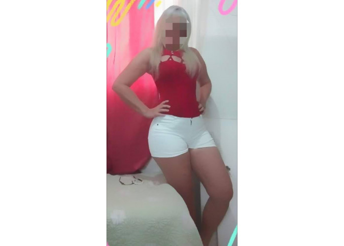 Coroa topa tudo com local faço chamada de vídeo também você me vê todinha Coroa topa tudo com local faço chamada de vídeo também você me vê todinha