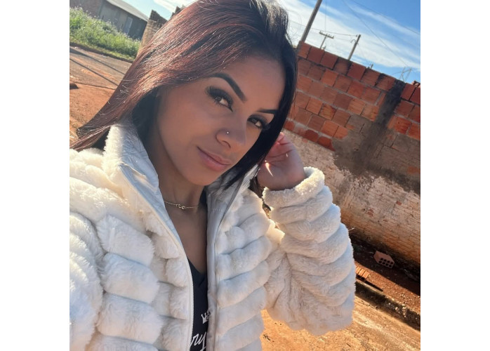 Gata simpática magrinha gostosa 🫦 Gata simpática magrinha gostosa 🫦