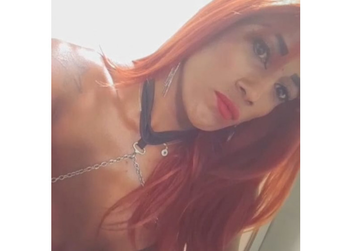 ruivinha safadinha com 19 cm de dote tenho local proximo ao centro ruivinha safadinha com 19 cm de dote tenho local proximo ao centro