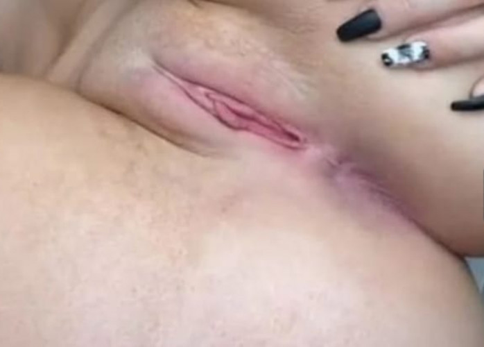 Coroa topa tudo com local faço chamada de vídeo também você me vê todinha Coroa topa tudo com local faço chamada de vídeo também você me vê todinha