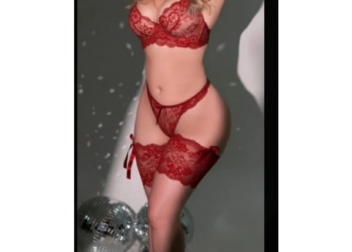 Coroa topa tudo com local faço chamada de vídeo também você me vê todinha Coroa topa tudo com local faço chamada de vídeo também você me vê todinha