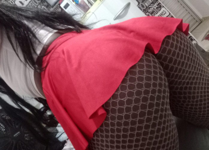 Mulher Casada com Local Chupa Macho Dotado 