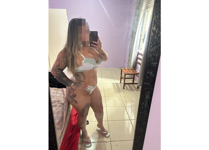 Gata disponível atendendo hoje com local 